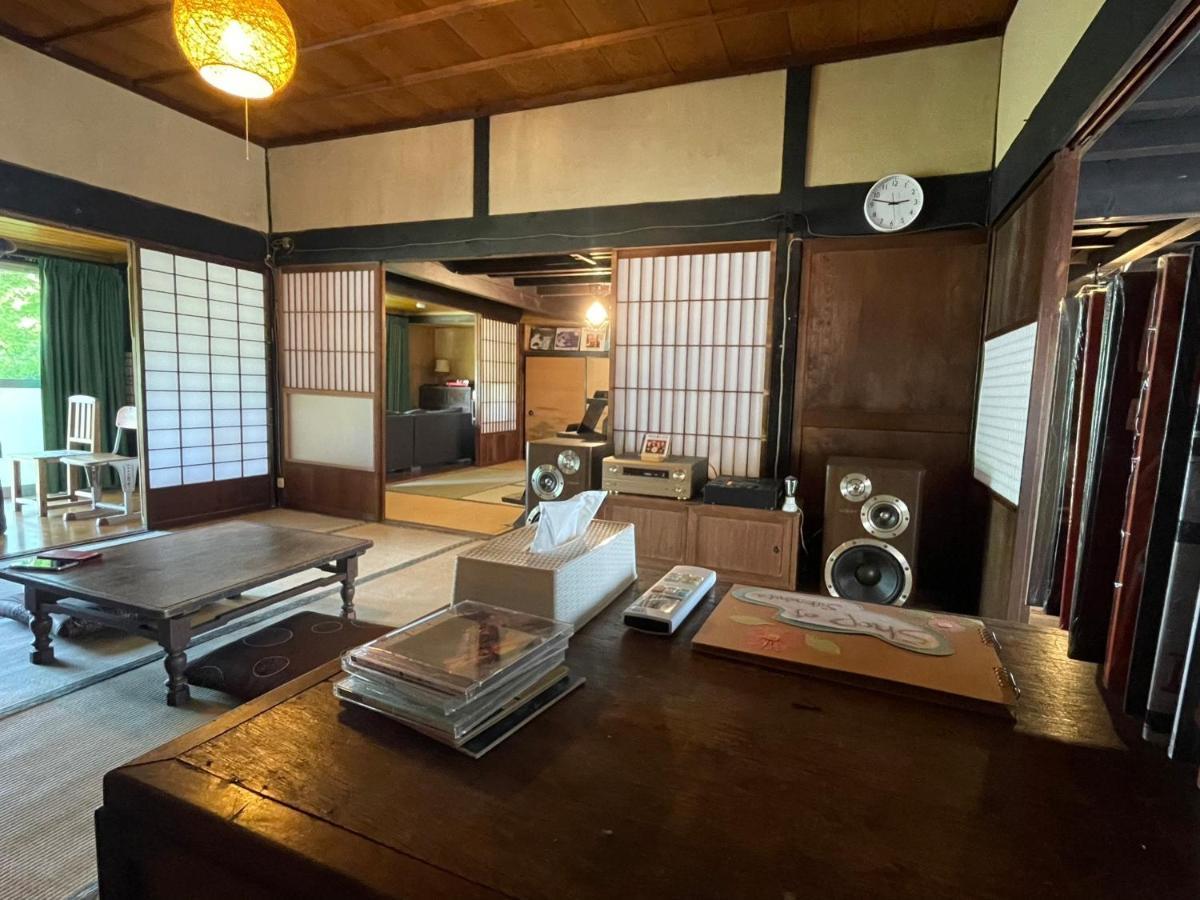 ゲストハウス　にじゅうよん Sakashita Luaran gambar